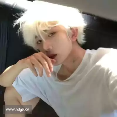 伏云玫